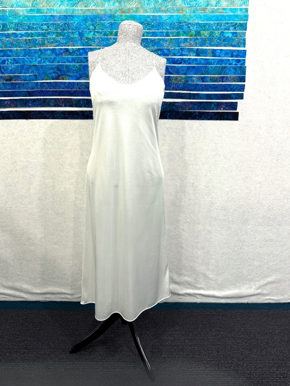 Simple Full Length White Slip - Size Small